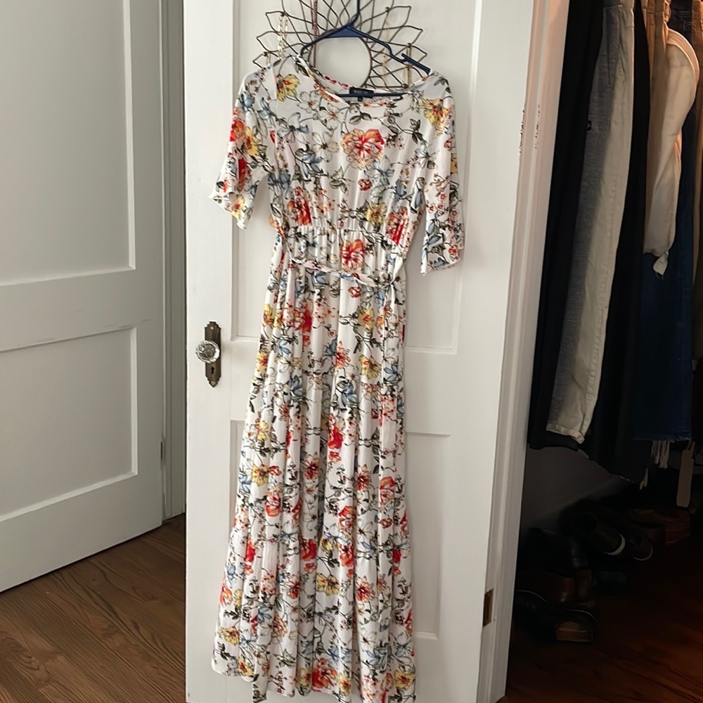 COPY - ROOLEE floral maxi dress - Picture 2 of 7